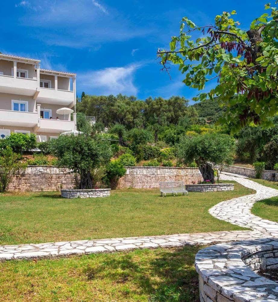 Krouzeri Beach Apartments Katávolos Exterior foto