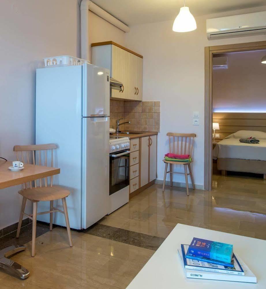 Krouzeri Beach Apartments Katávolos Exterior foto
